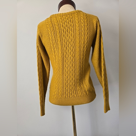 PARK AVENUE WOMEN Mustard Cable Knit Long Sleeved Sweater. Size 8 UK/4 US - Picture 6 of 12
